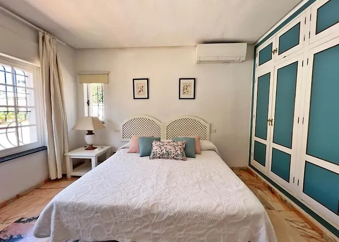 Coqueta Y Luminosa Casa Independiente דירה