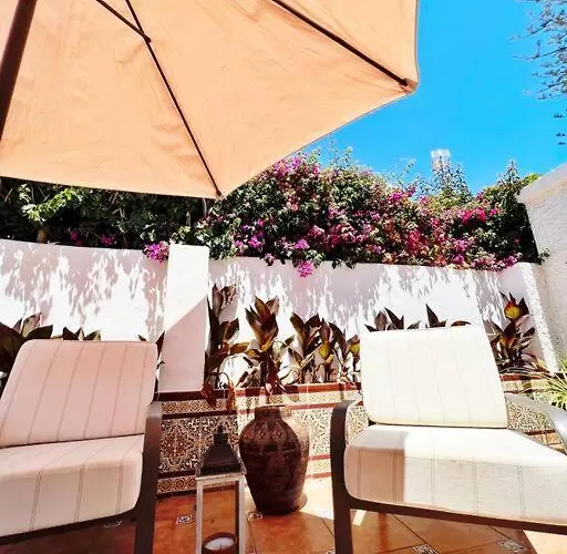 Coqueta Y Luminosa Casa Independiente *