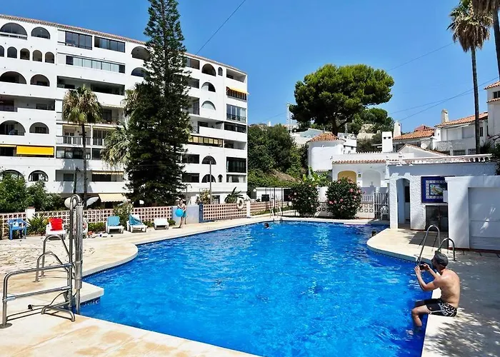 Coqueta Y Luminosa Casa Independiente *