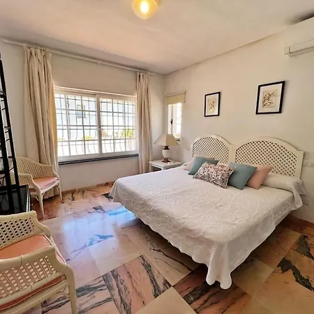 Апартаменти Coqueta Y Luminosa Casa Independiente *